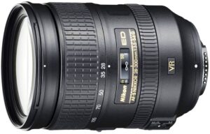 Nikon AF-S FX NIKKOR 28-300mm f3.5-5.6G ED Vibration Reduction Zoom Lens with Auto Focus for Nikon DSLR Cameras